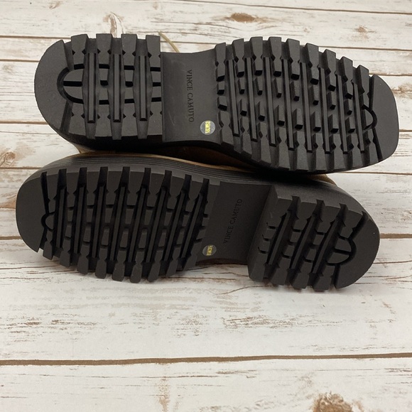 New Vince Camuto Monchia Platform Bootie - Picture 7 of 7